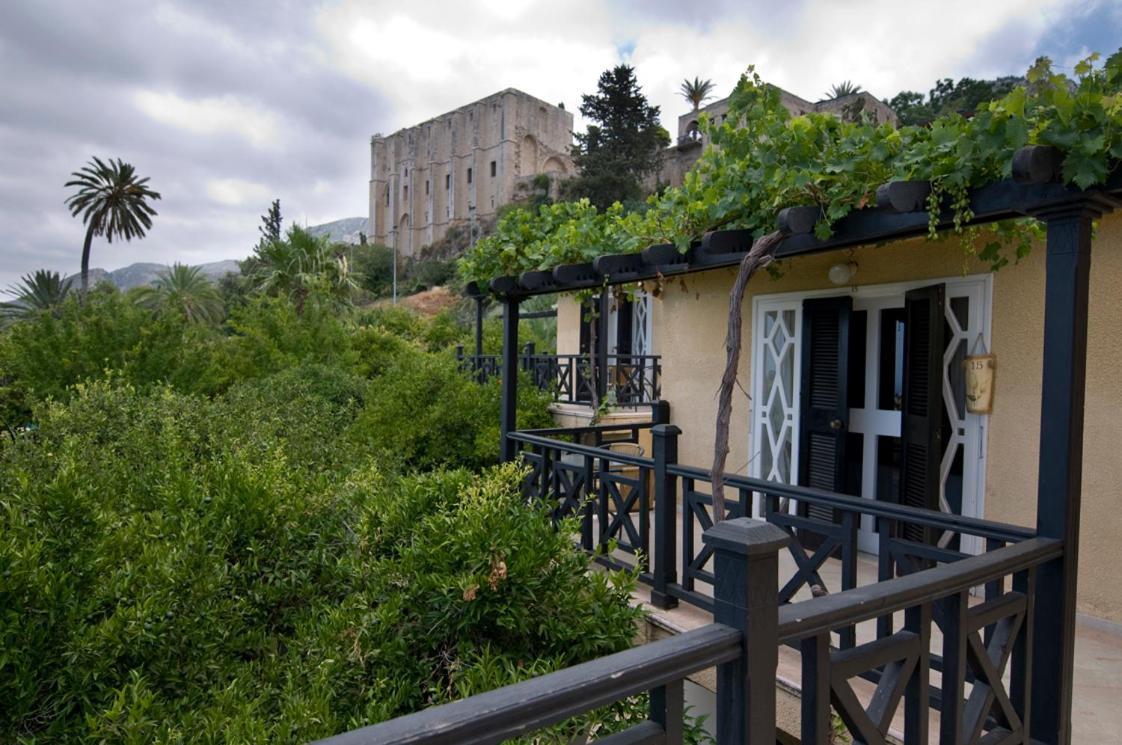 Bellapais Gardens Vandrarhem Exteriör bild